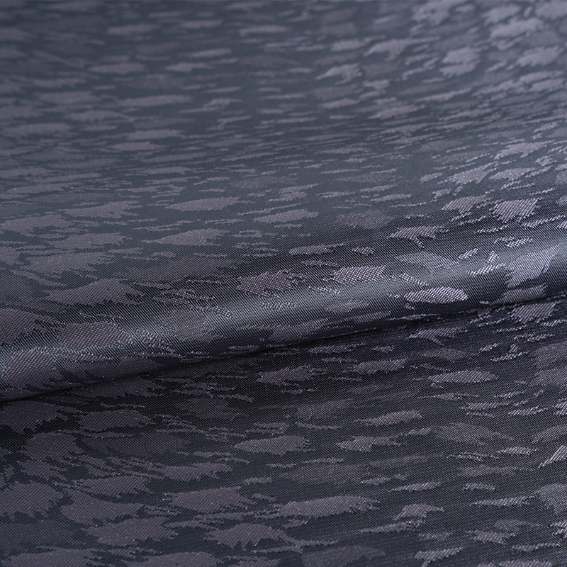 Jacquard cu imprimeu leopard cationic