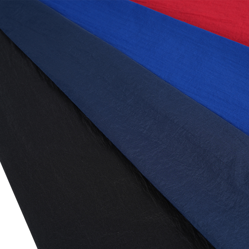 400T țesătură de vopsire din nailon cu elasticitate redusă semi-mat