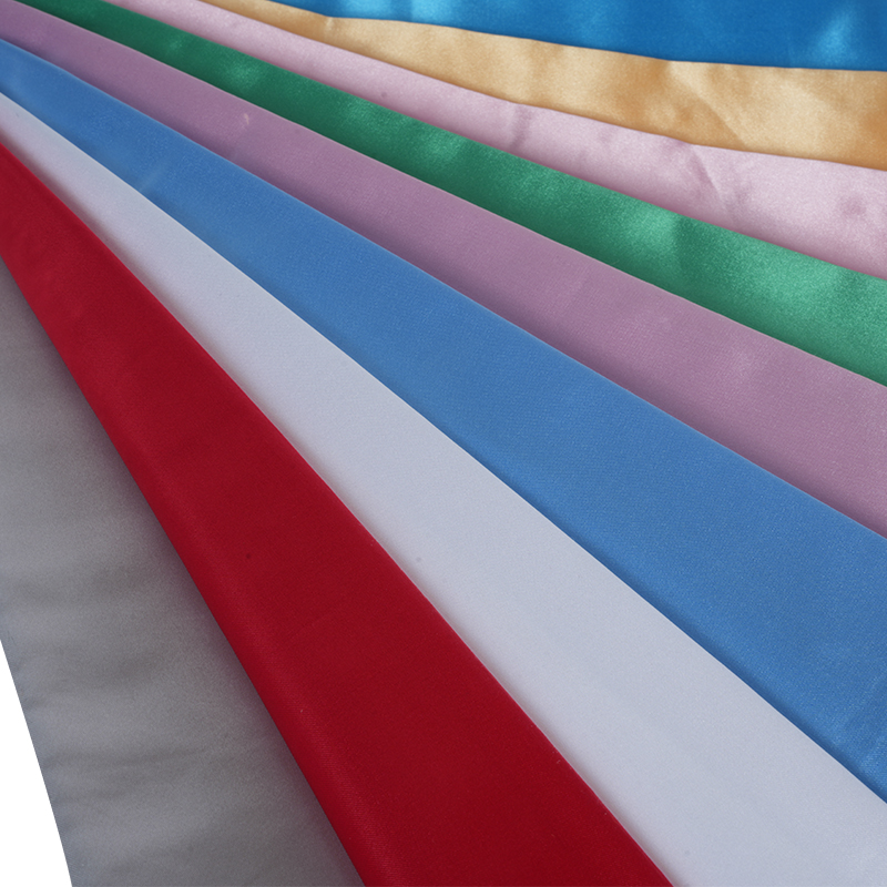 50/75 satin lucios nerăsucit + paletă subțire pe țesătură superioară